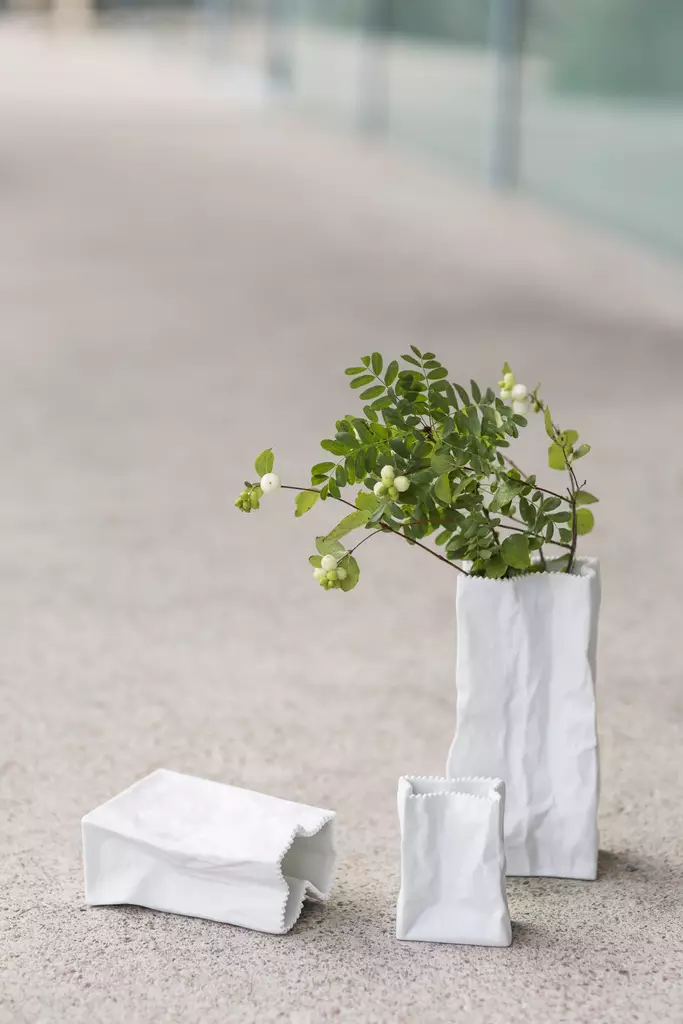 Tapio Wirkkala - Paperipussivaasi matta valkoinen - Tapio Wirkkala - 2874 - 1