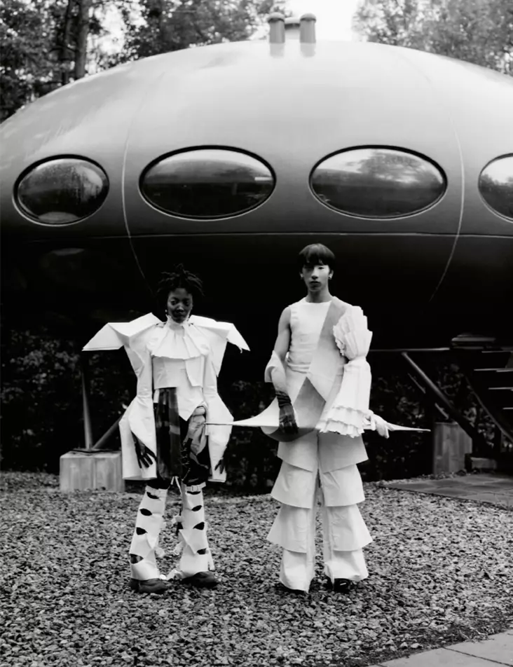 Futuro Samuli Vienola postikorttisetti 2 kpl - Julisteet & Postikortit - 2995 - 1